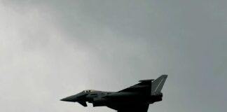 Aereo militare precipita nel Trapanese, disperso il pilota