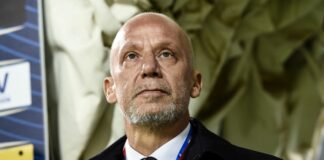 Vialli “Sospendo i miei impegni temporaneamente”