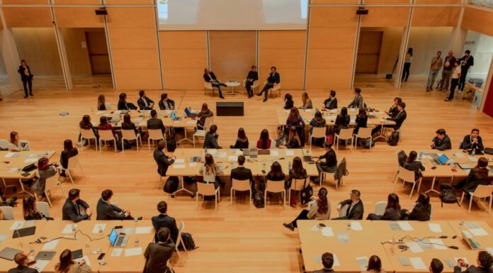 Da Intesa Sanpaolo un programma internazionale per assumere neolaureati