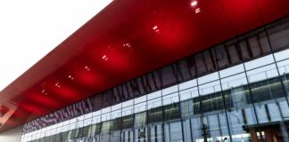 Ducati inaugura il nuovo edificio finitura e delibera estetica