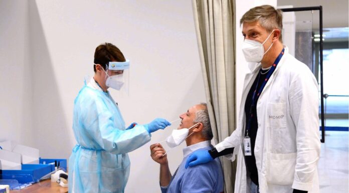 Covid, cala l’incidenza. Nessuna Regione a rischio alto