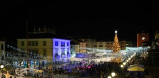 Natale, Brugnaro “Tanti eventi accoglieranno famiglie e bambini”