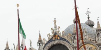 A Venezia ordinanza del sindaco a tutela del decoro per la notte di Natale