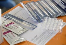 Covid, in lieve aumento incidenza settimanale, stabili Rt e intensive