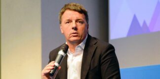 Carburanti, Renzi “Aumenti? Meloni-Salvini si facciano un selfie”