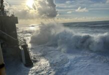 Maltempo, in Liguria danni per forte mareggiata