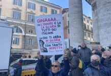 Gina Lollobrigida, a Roma l’ultimo saluto alla “Bersagliera”