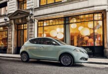 Lancia, nuova gamma Ypsilon più connessa e più efficiente