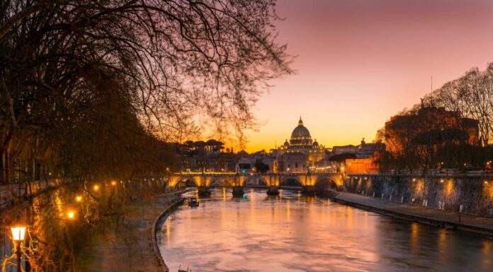 Apre al pubblico la mostra fotografica “Roma silenziosa bellezza”