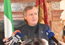 Venezia, Brugnaro “Risarcimento 50% danni per ‘spaccate’ contro negozi”