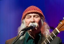 Lutto nel mondo della musica, morto a 81 anni David Crosby