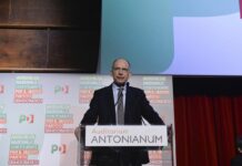 Il Pd riparte dal manifesto Italia 2030, Letta “Siamo una comunità viva”