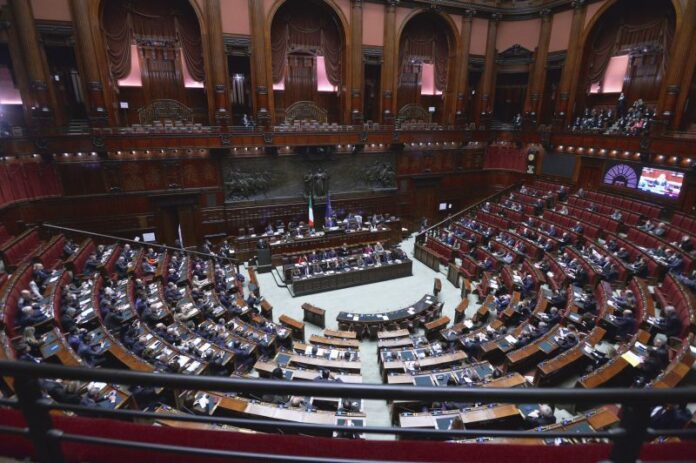 Camera dei Deputati comunicazioni del Presidente del Consiglio in vista del prossimo Consiglio Europeo