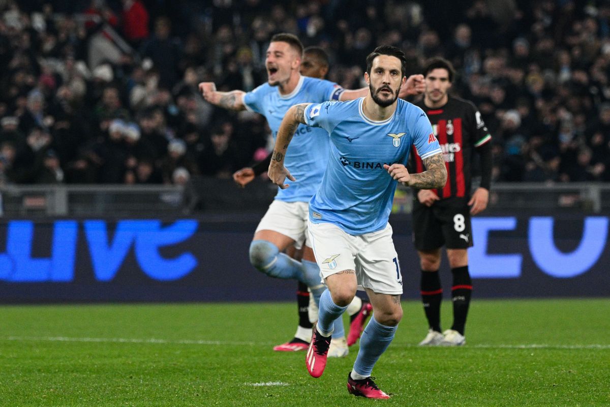 Poker Lazio all’Olimpico, Milan battuto 4-0 Poker Lazio all’Olimpico, Milan battuto 4-0