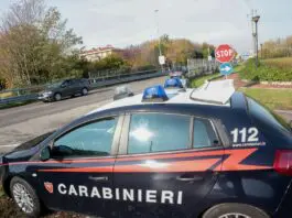 Scontro tra un suv e uno scooter in Versilia, morto un 17enne. Conducente dell’auto in fuga senza chiamare i soccorsi