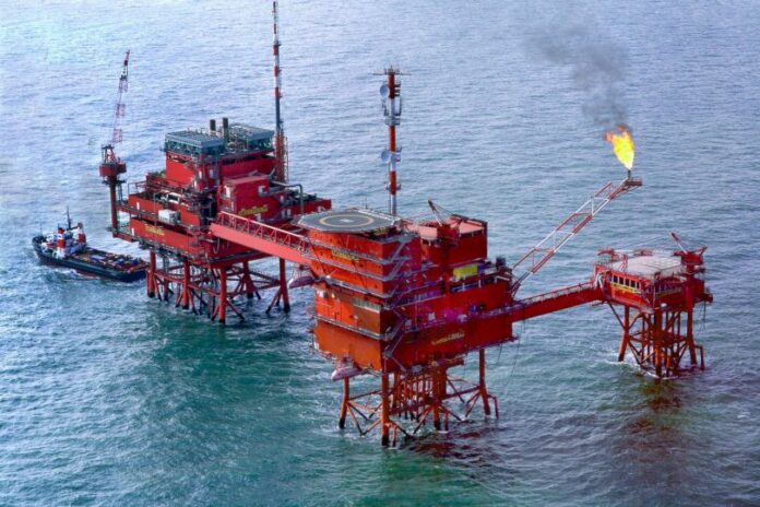 MARE DEL NORD INGLESE - ALLARME BOMBA IN POZZO PETROLIFERO