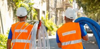 Open Fiber, Napoli verso il 100% di copertura in fibra ottica