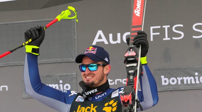 Paris 2° nel superG bis di Cortina, vince ancora Odermatt