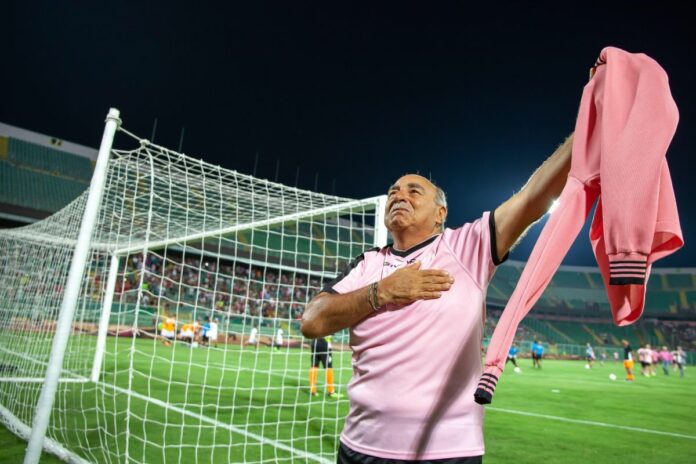Palermo, il nuovo Palermo vs le Leggende del Palermo