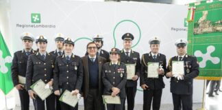Lombardia, consegnate 31 onorificenze ad agenti Polizia Locale