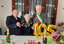 Festa a Castellammare Del Golfo per i 105 anni di nonna Maria