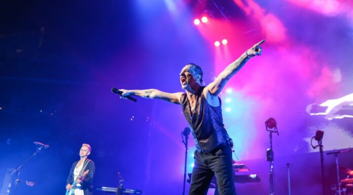 Sanremo, Amadeus “I Depeche Mode ospiti della serata finale”