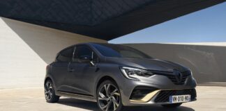 Renault Clio E-Tech Hybrid, porta avanti la Renaulution