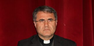 Arcidiocesi Palermo, niente più padrini e madrine per battesimi e cresime