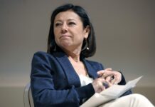 De Micheli “Il Pd deve cambiare per trasformare la società”