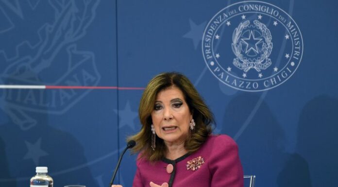 Casellati “Con l’autonomia nessuna Regione resterà indietro”