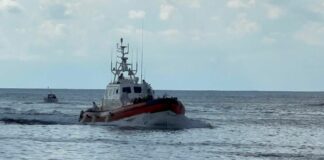 Barcone con otto cadaveri a Lampedusa, disperso un neonato
