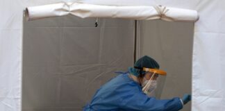 Covid, ancora in calo incidenza e Rt