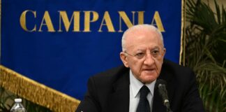 De Luca “Campania prima per i tempi di pagamento dei farmaci”