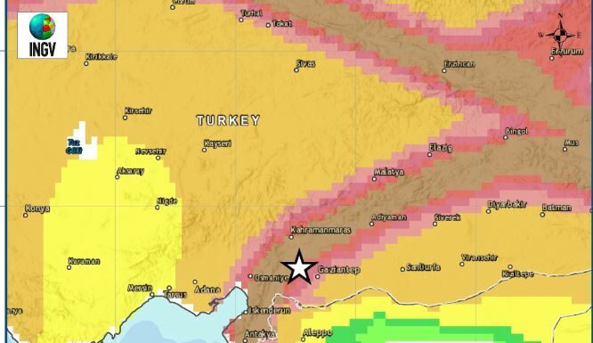 Violenta scossa di terremoto tra Turchia e Siria, centinaia di vittime