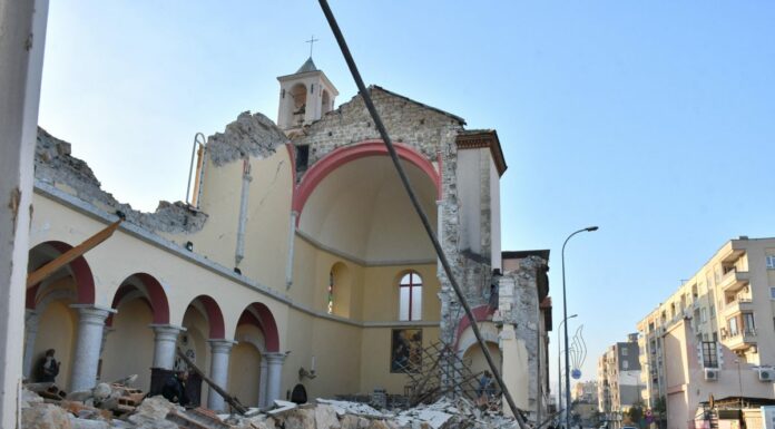 Terremoto, il Governo dichiara lo stato d’emergenza per l’estero