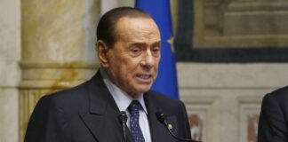 Berlusconi “Sto dalla parte del popolo ucraino e della pace”