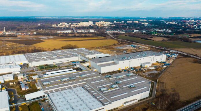 Stellantis, aperto in Polonia un centro dedicato al software