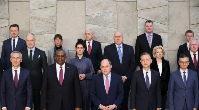 Nato, Crosetto “Sfide difficili, serve Alleanza forte e coesa”