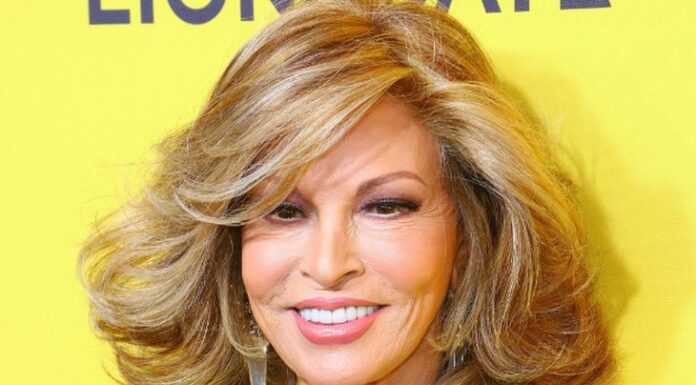 Morta a 82 anni Raquel Welch, sex symbol degli anni ’70