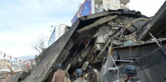 Nuova scossa di magnitudo 6.4 in Turchia