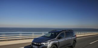 Dacia Jogger Hybrid 140, ideale per le famiglie