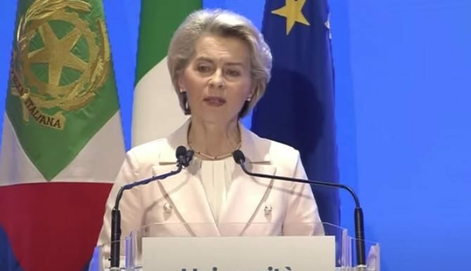 Von der Leyen “Putin nega all’Ucraina il diritto di esistere”