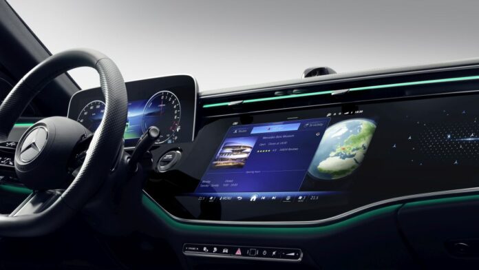Mercedes-Benz E-Klasse | 2023: Interieur // Mercedes-Benz E-Cla
