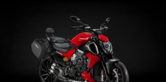 Ducati Diavel V4, più grinta e stile con gli accessori performance