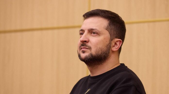 Zelensky “Il 2023 sarà l’anno della nostra vittoria”