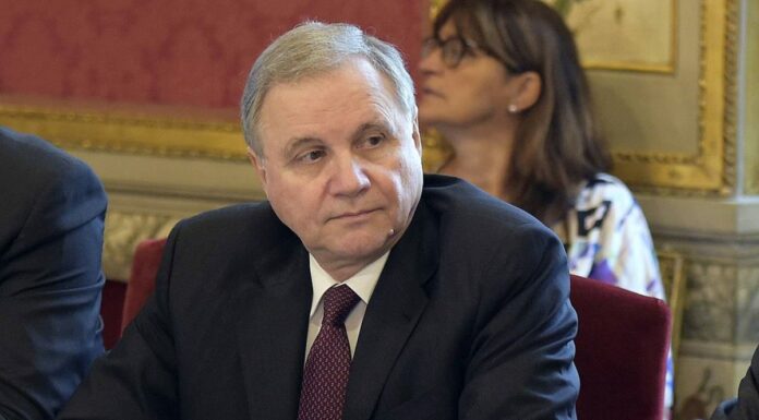 Visco “Sui tassi cautela, ma al momento nessuna preoccupazione”