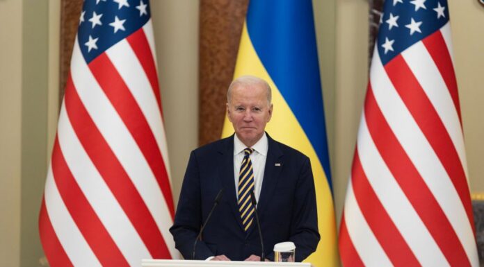 Ucraina, Biden “Se piace a Putin, proposta di pace cinese non è buona”