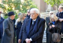 Crotone, Mattarella “Europa governi fenomeno migratorio”