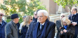 Crotone, Mattarella “Europa governi fenomeno migratorio”