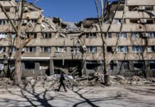 Un anno fa l’invasione russa in Ucraina, la pace è ancora lontana